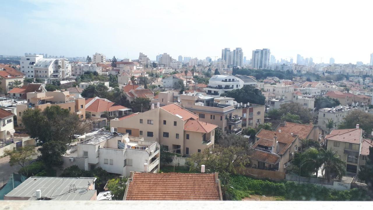 Ferienwohnung סטודיו חדש ויפה עם נוף לים Netanja Exterior foto